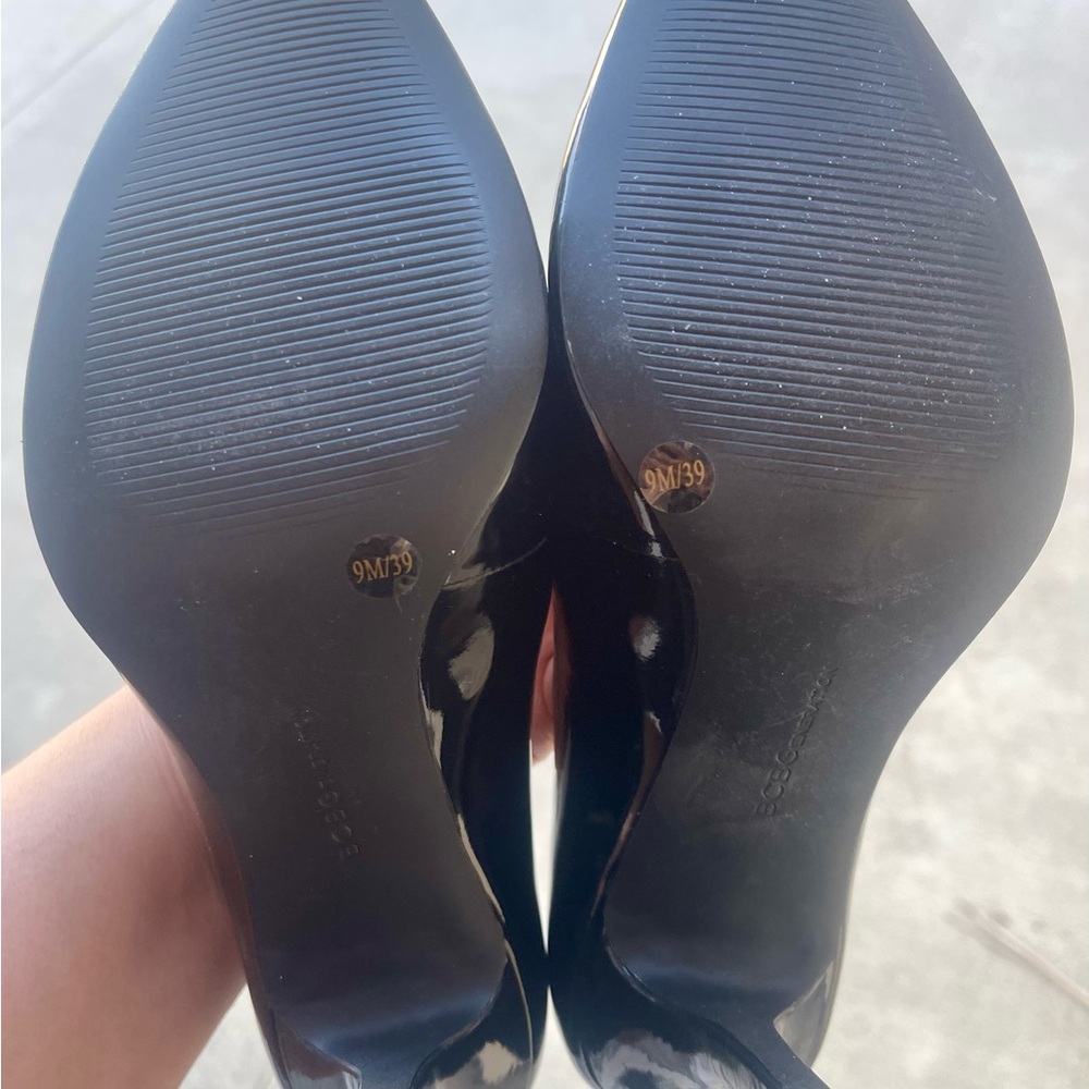 Bcbgeneration Women’s Pointed Toe Classic Pump Bl… - image 5